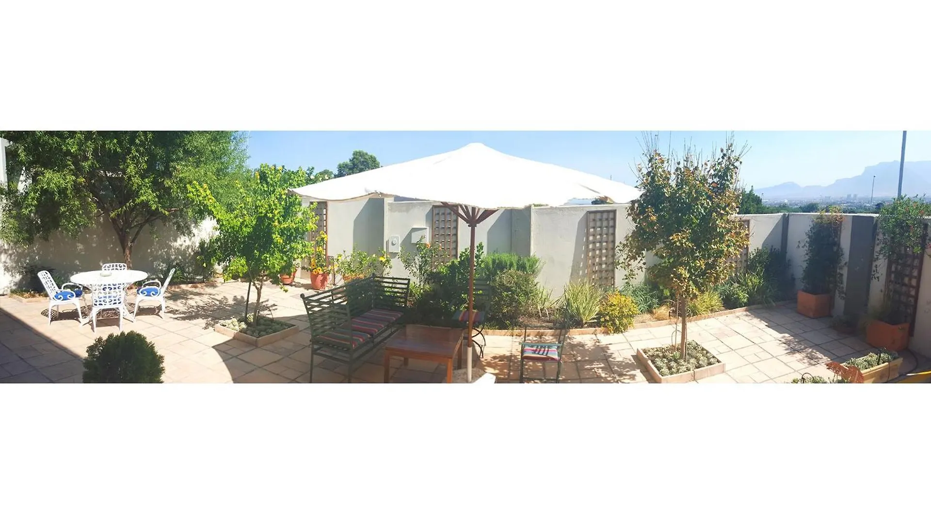 Acacia House Guest House Cape Town