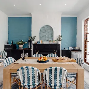 Guest house Mediterranean Style In De Waterkant, Cape Town